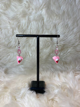Load image into Gallery viewer, Tiny Link Charm Earrings
