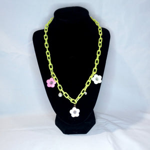 Green With Pink Ombre Flowers Neckalce